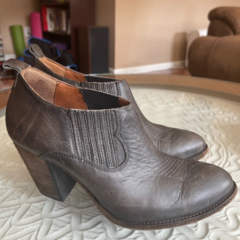 FRYE Leather Ankle Booties